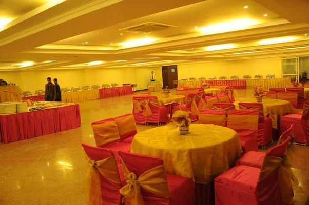 The Pearl Grand